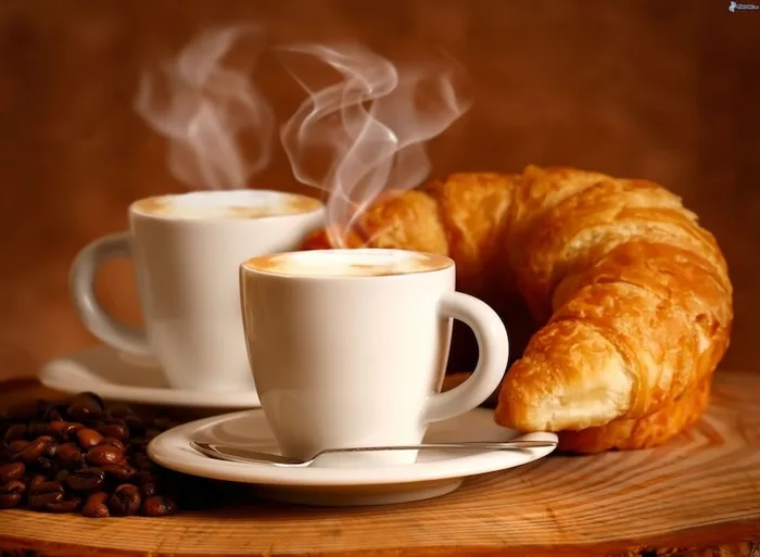 Café con medialunas